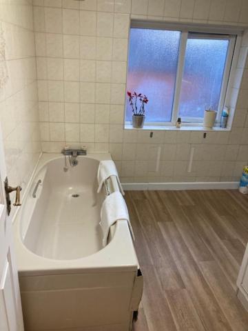 Lovely Two Bed Apartment @ 24A Green Street 라이드 외부 사진